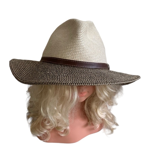 Sunday Afternoons Coronado Sun Beach Hat - Picture 3 of 11